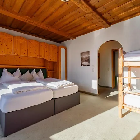 Hotel-gasthof Post - Grossglockner Alpenstrasse Free Entry ! Ξενοδοχείο 3*