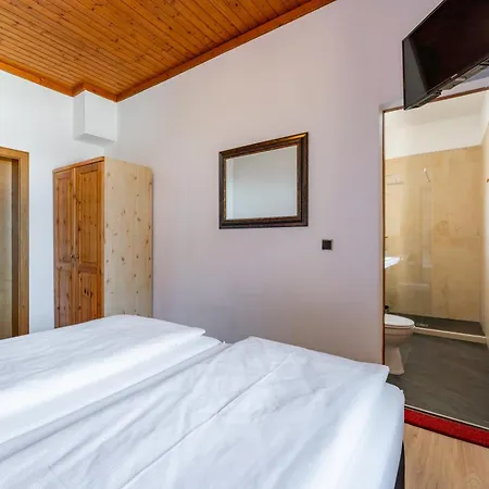 Hotel-gasthof Post - Grossglockner Alpenstrasse Free Entry ! 3*