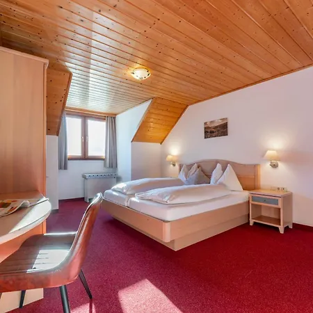 Post ホテル フッシュ・アン・デア・グロースグロックナーシュトラーセ