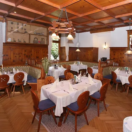 Hotel Hotel-gasthof Post - Grossglockner Alpenstrasse Free Entry !