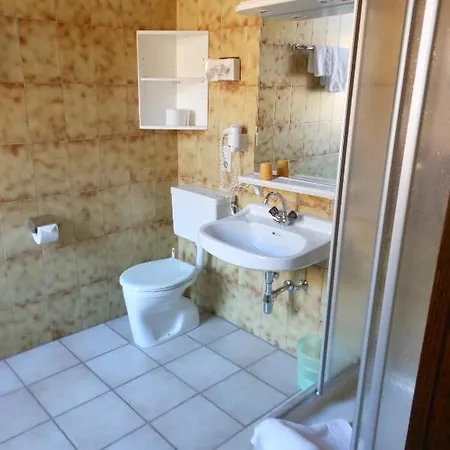 Hotel-gasthof Post - Grossglockner Alpenstrasse Free Entry ! Отель 3*
